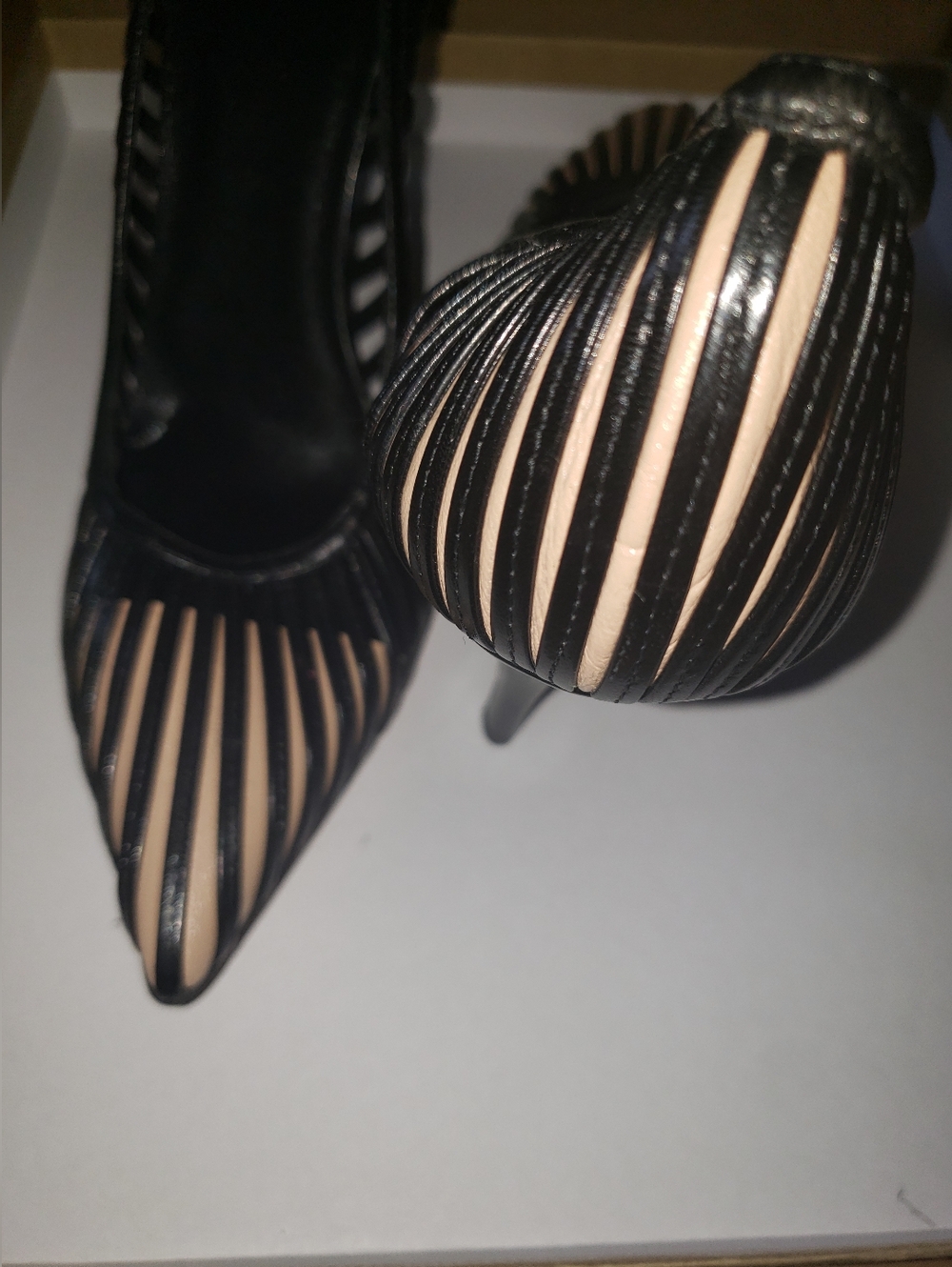 BNWOB Gucci Tom Ford Kate Moss Cage Pointy Black Sillettoes 11 - Picture 4 of 16